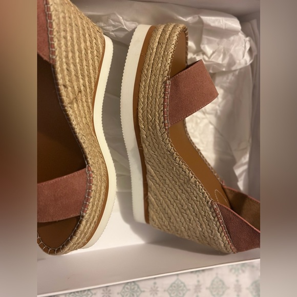 NIB See by Chloe Wedges - Picture 6 of 6